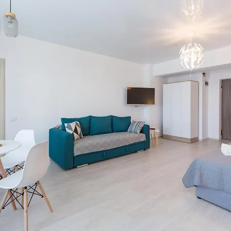 Take A Break By Sunny Lake Studio Apartment *